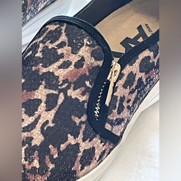 Anne Klein Loafers leopard cheetah print sparkle size 8 like new condition - Picture 16 of 16